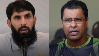 قومی کرکٹ ٹیم کے کوچز مصباح الحق اور وقار یونس نے اپنے عہدوں سے مستعفی