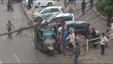 کراچی میں بارشوں میں مختلف واقعات میں عوامی املاک کے نقصانات پر کے الیکٹرک کا اظہار افسوس